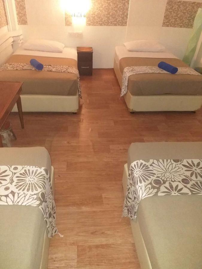 Malacca D Riverside Inn מראה חיצוני תמונה