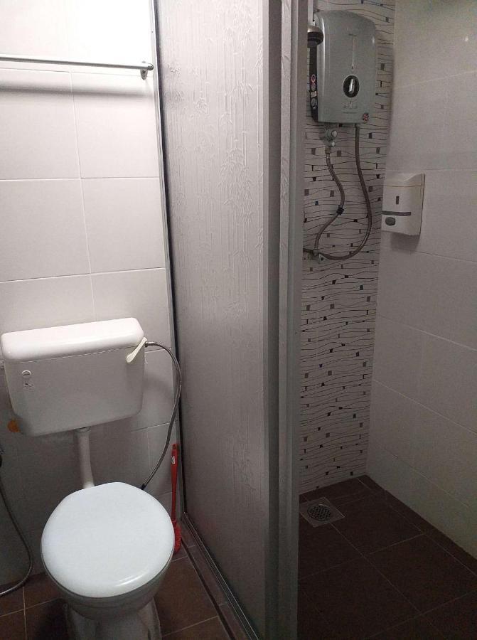Malacca D Riverside Inn מראה חיצוני תמונה