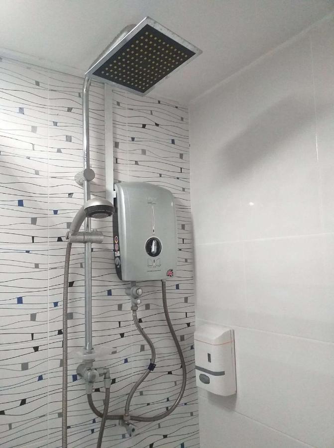 Malacca D Riverside Inn מראה חיצוני תמונה