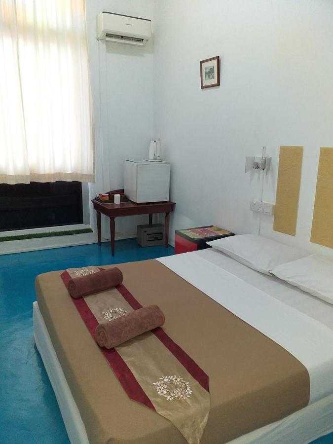 Malacca D Riverside Inn מראה חיצוני תמונה