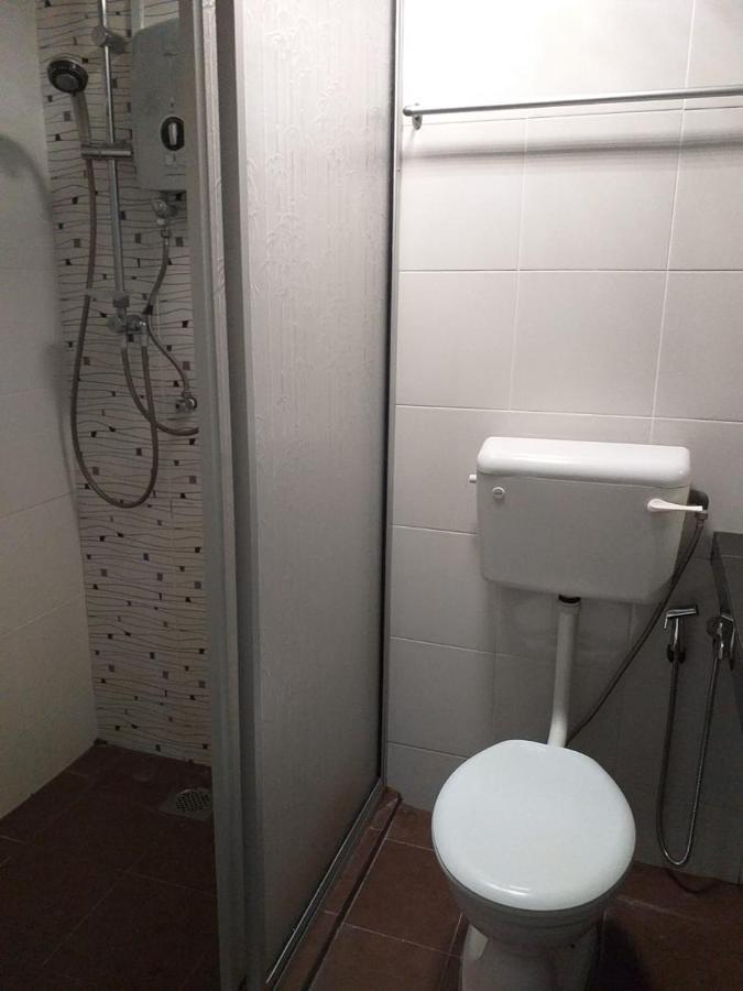 Malacca D Riverside Inn מראה חיצוני תמונה